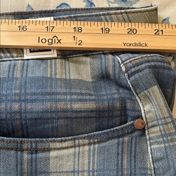 Judy Blue Plus Size Plaid High Waist Straight Leg Jeans 22W Blue & Tan Plain New - Picture 7 of 14